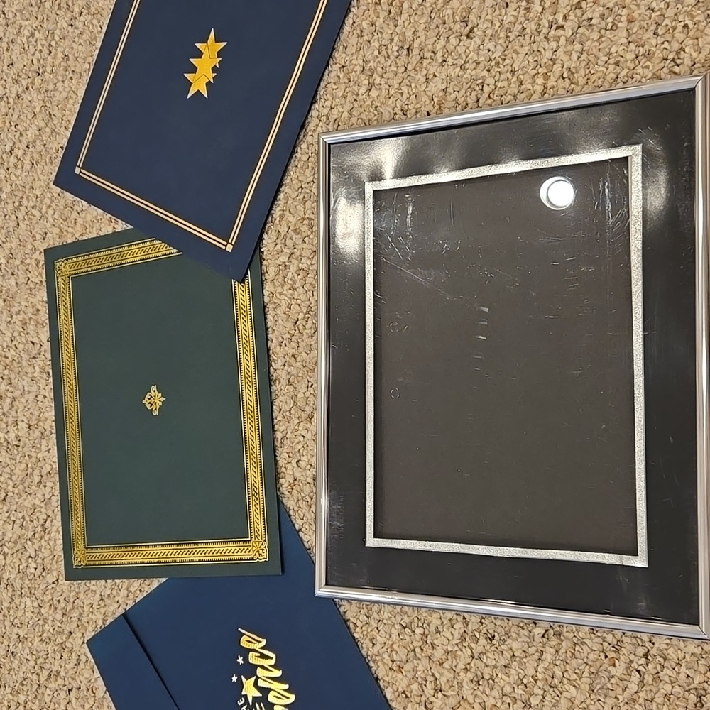 Bundle of Certificate Frame &  Folders
